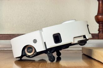 Dreame Aqua10 Ultra Roller Review: Just Buy a Mop