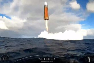 Starship 3 as it takes off.