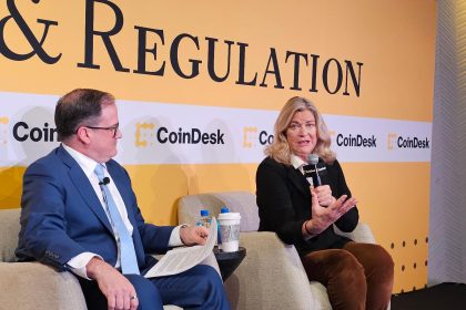 Democrats 'chose visceral hatred for' Donald Trump over crypto Clarity Act, Lummis says